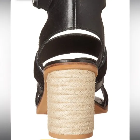 Frye &amp; CO. Ankle Strap Leiah Heeled Sandals in Black