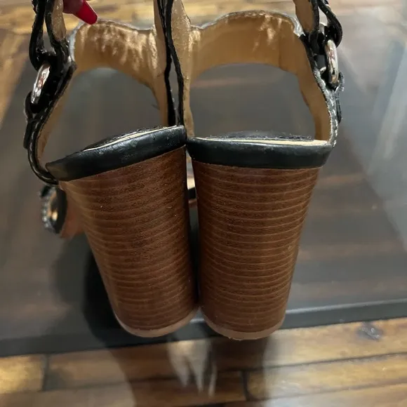 Frye April Studded Ring Ankle Strap Sandals Size 8