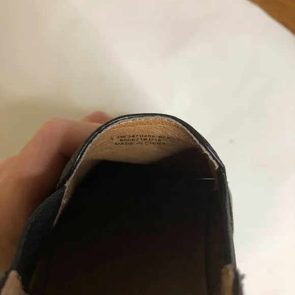 Frye Black Leather Slip-On Flats (8.5M)