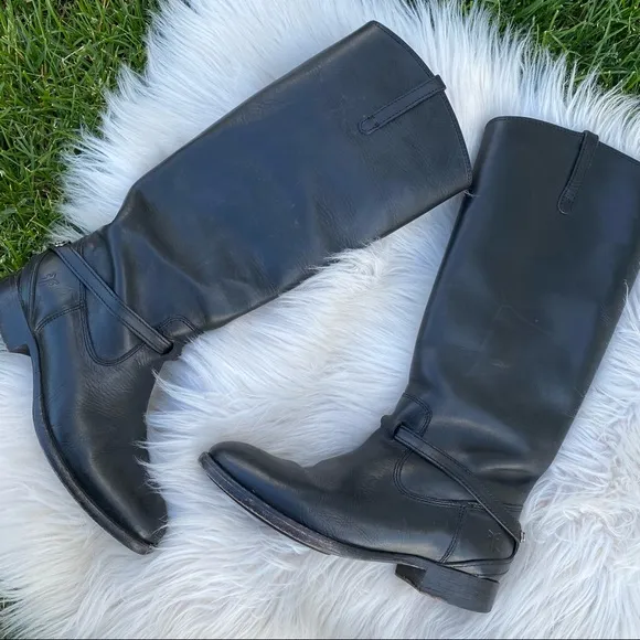 Frye black riding pull on boots 6