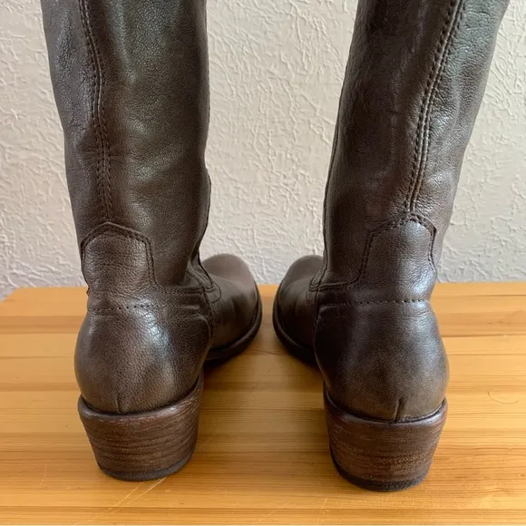 Frye - Carson Pull On - Smoke Leather Slouch Boots