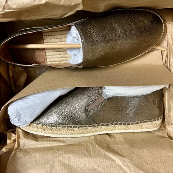 Frye Isbel Leather Espadrilles Size 9 9.5 Womens Flats Gold Silver Slip On Shoes