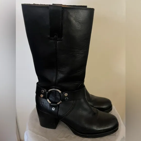 Frye Jean Harness Heel Pull On Western Boots Size 7.5