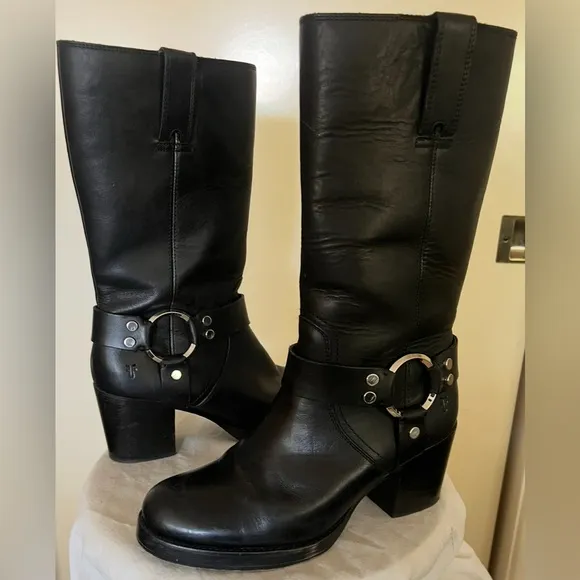 Frye Jean Harness Heel Pull On Western Boots Size 7.5