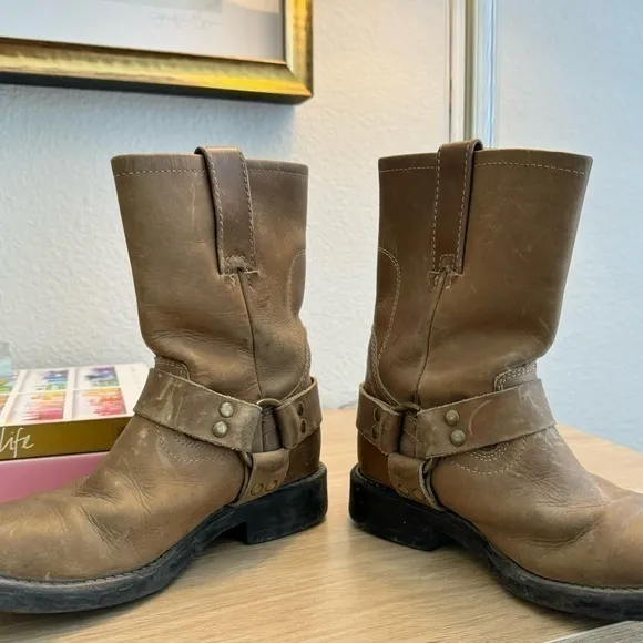 Frye Kids Unisex Brown Distressed Leather Harness‎ Pull On Boots 12.5