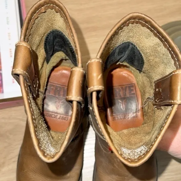 Frye Kids Unisex Brown Distressed Leather Harness‎ Pull On Boots 12.5