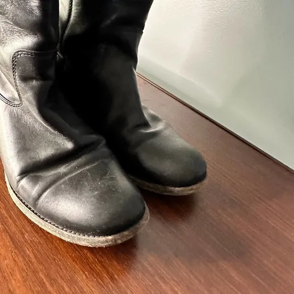 Frye Melissa Button Pull On Black Riding Boots Size 6B