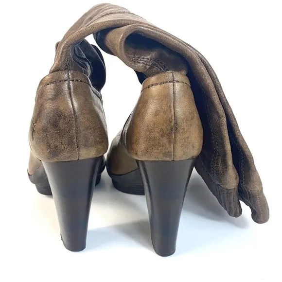 Frye Mimi Brown Distressed Scrunch Leather Pull-on Boots