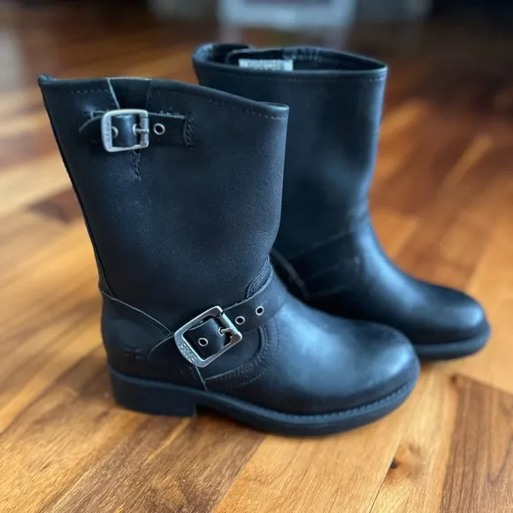 Frye Pull-On Boots, NEW
