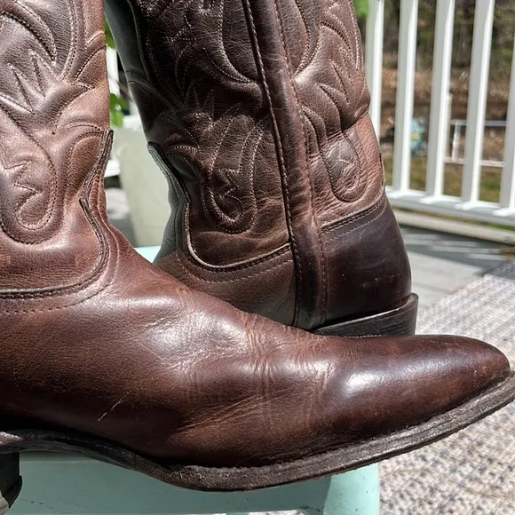 Frye Pull On Cowboy Western Boots Brown 10.5 or 10 1/2