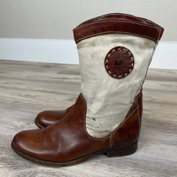 FRYE Pull On Cream Canvas Leather MIDI Western Bootie 8