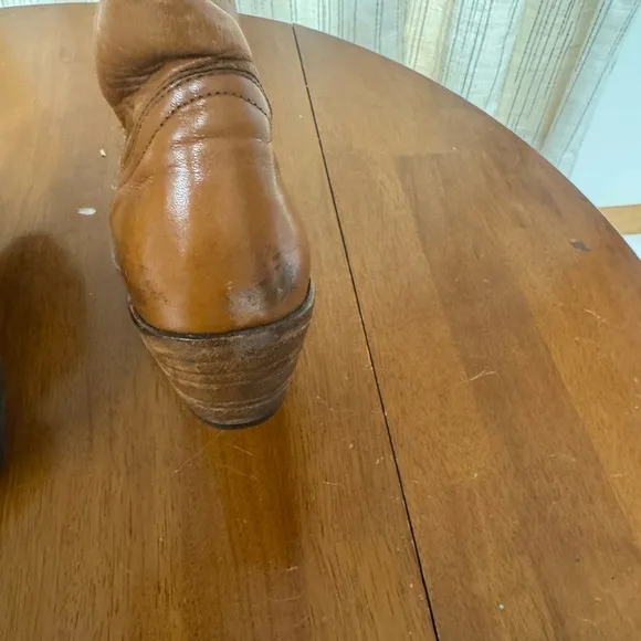 FRYE pull on leather western cowboy Boots size10