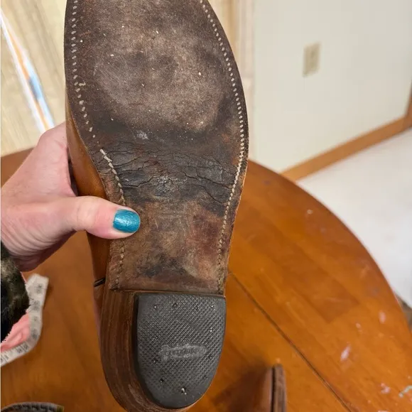 FRYE pull on leather western cowboy Boots size10