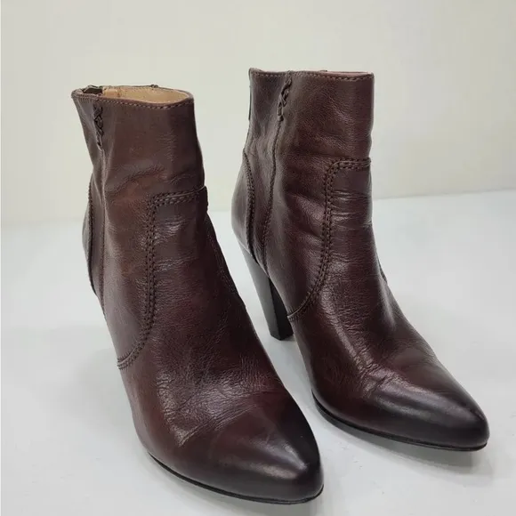 FRYE Regina Heel Leather Ankle Boots Bootie Black Pointed Toe Size 7M Wo…