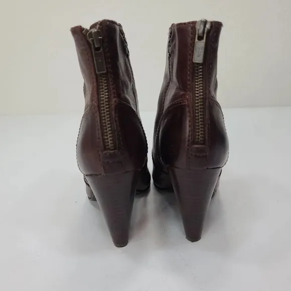 FRYE Regina Heel Leather Ankle Boots Bootie Black Pointed Toe Size 7M Wo…