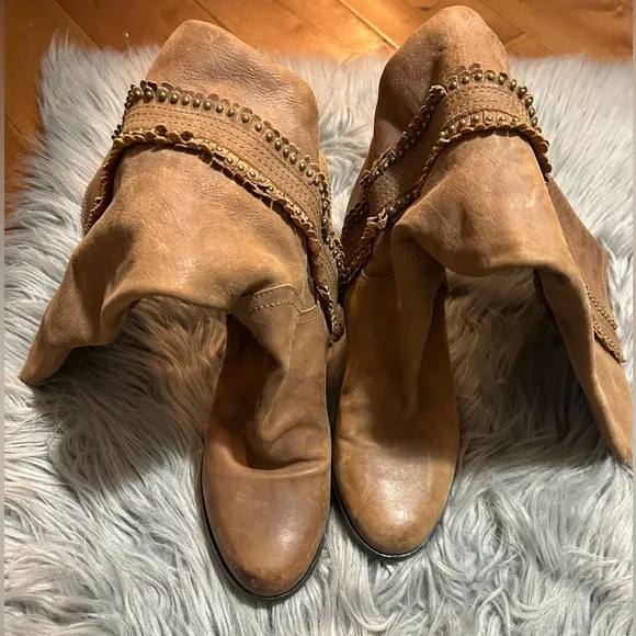 Frye Rust Brown Bella Flower Pull-on Boots/Booties Size 7.5M