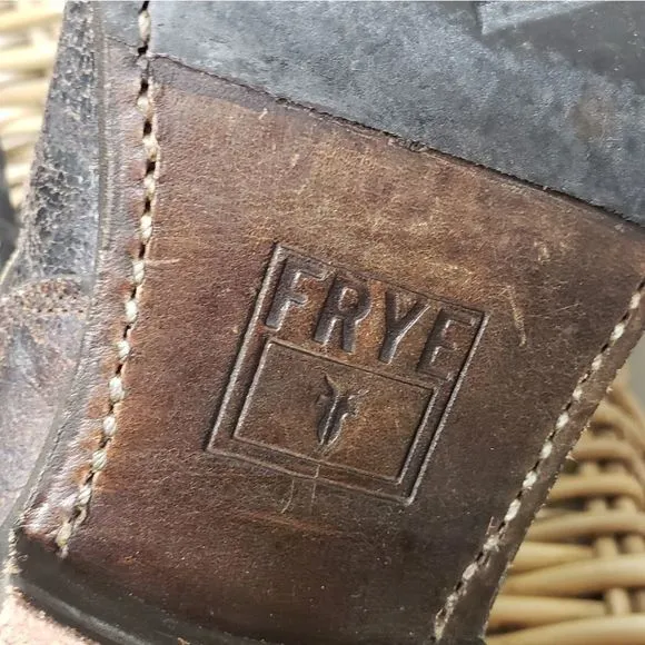 Frye Veronica Distressed Leathrer Boots Brown Size 7