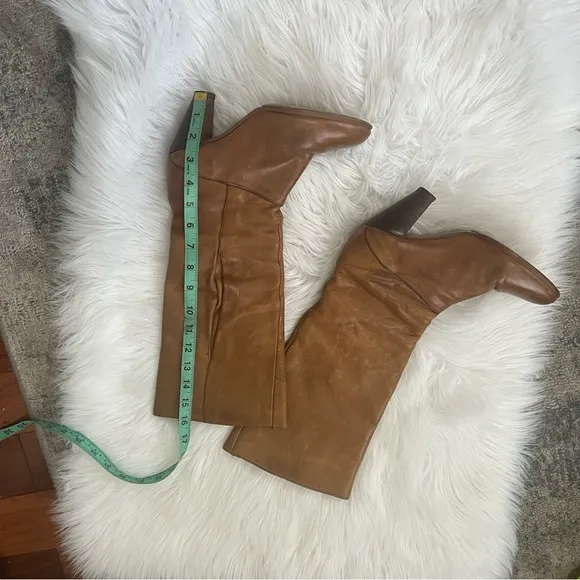 Frye Vintages Leather Heel boots 6.
