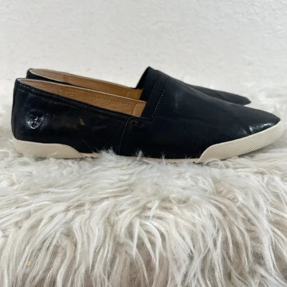 FRYE Women's Melanie Slip On Leather Sneakers Black Size 8 NEW