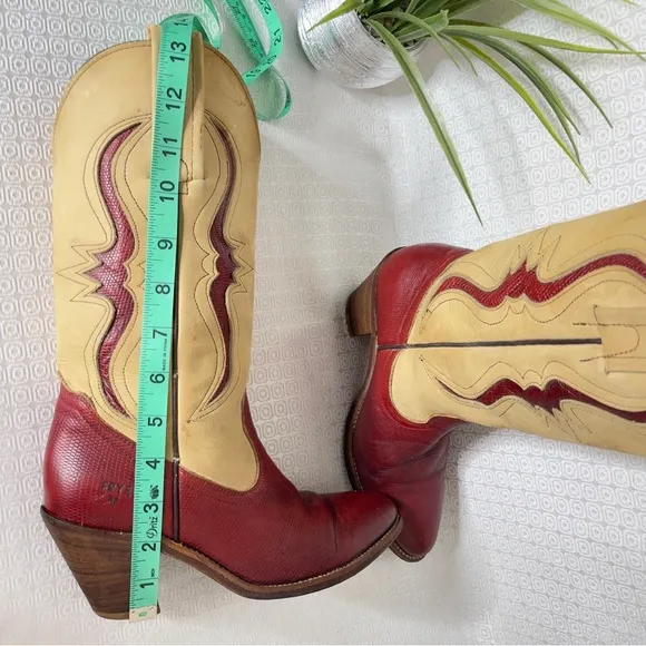 Frye Women’s Vintage Western Cowgirl Boot Tan and Brick Red Size 6.5B