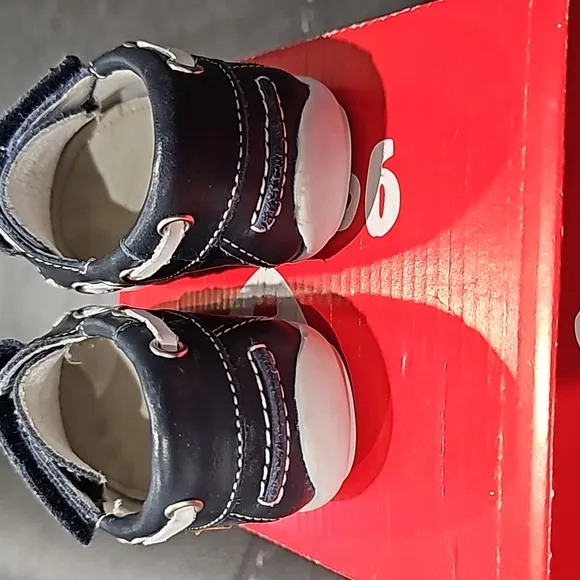 GARVALIN 50 aniversario Boys Shoe Navy Blue Leather Size 21