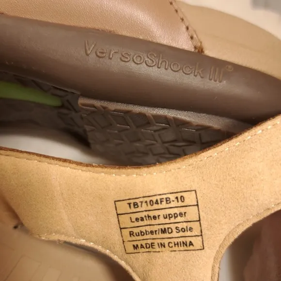 Gcomfort Women's Sandals/Flats Size 9 Beige/Rose Gold Adjustable Buckle Leather