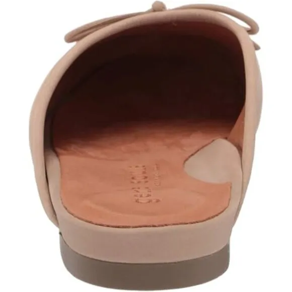 Gentle Souls by Kenneth Cole Women's Eugene Bow Slide Mules Flats Mushroom 6.5M