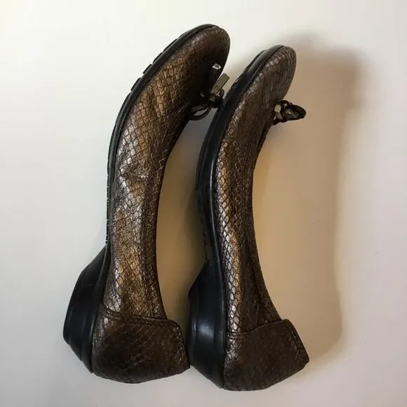 Geox Metallic Brown Pattern Flats with Bow