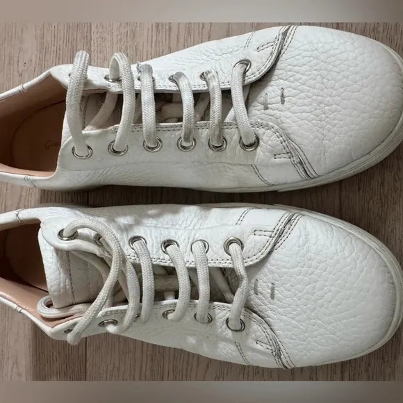 Gianvito RossiLeather low-top lace up sneakers size 39.5 (woman’s 8.5)
