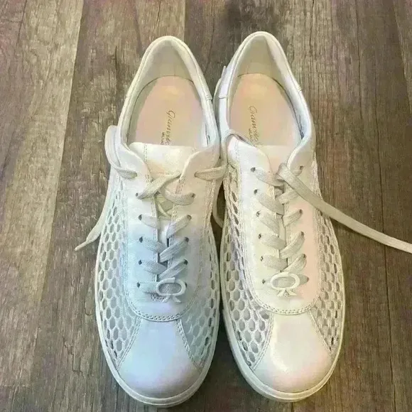 Gianvito RossiMesh Net Low-Top Sneakers