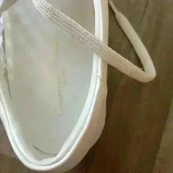 Gianvito RossiMesh Net Low-Top Sneakers