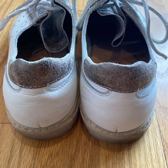 Gidigio handmade Italian leather sneakers size EU 36 or US 5.5 white and gold