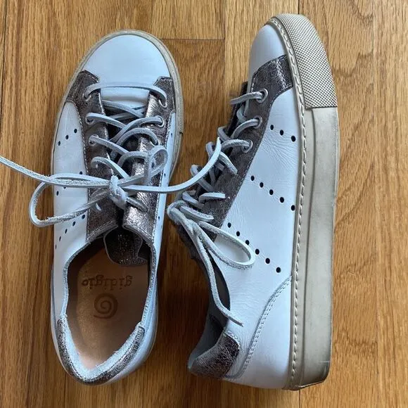 Gidigio handmade Italian leather sneakers size EU 36 or US 5.5 white and gold