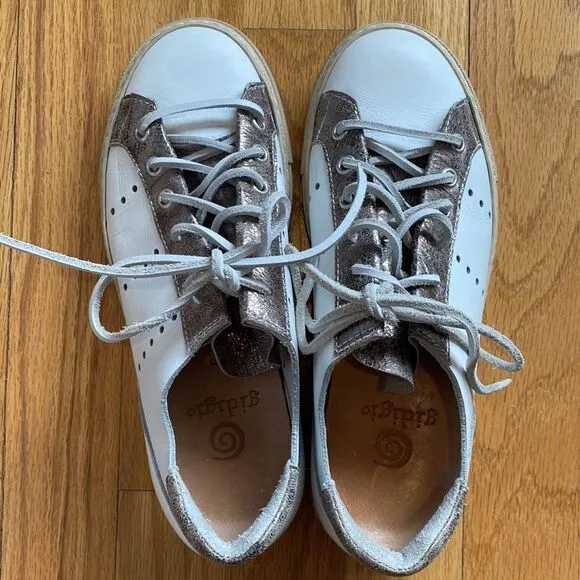 Gidigio handmade Italian leather sneakers size EU 36 or US 5.5 white and gold