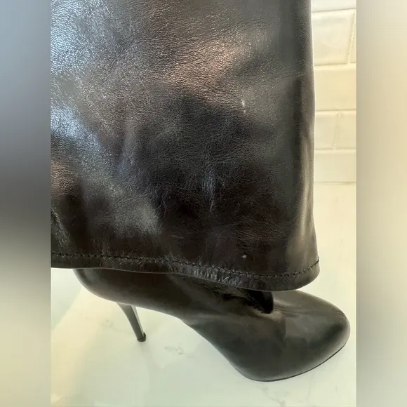 Giuseppe Zanotti Black Leather Foldover Zipper High Heel Ankle Boots size 40