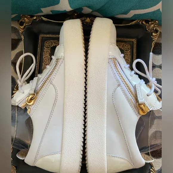 Giuseppe Zanotti Italian Luxury Brand Women’s White &amp; Gold Sneakers,Size 8US