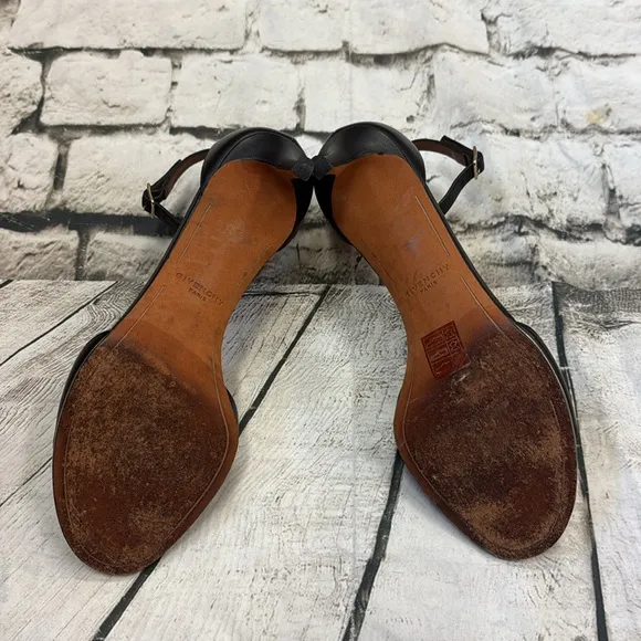 Givenchy Sandal Ankle Strap Curved Band Black Leather Sandals Size 38 Women’s