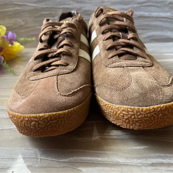 Gola Classics HurricaneSuede Sneakers