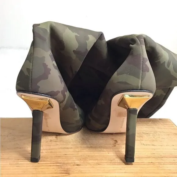 Good American Green Camo Neoprene High Kickstand Over The Knee Boots Size 9