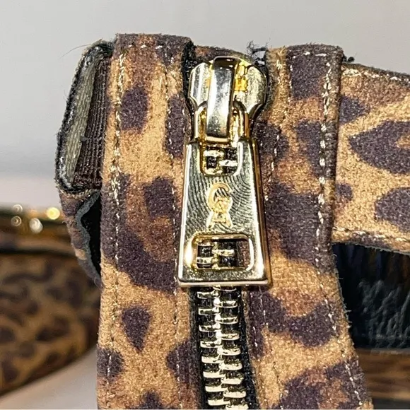 Good American Leopard Print Ankle Strap Square Toe Sandals 8.5 gold chain