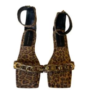 Good American Leopard Print Ankle Strap Square Toe Sandals 8.5 gold chain