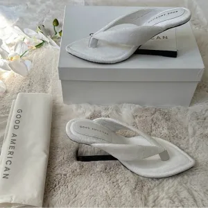 Good American Terry Cinderella Heel Thong Sandals White Size 9