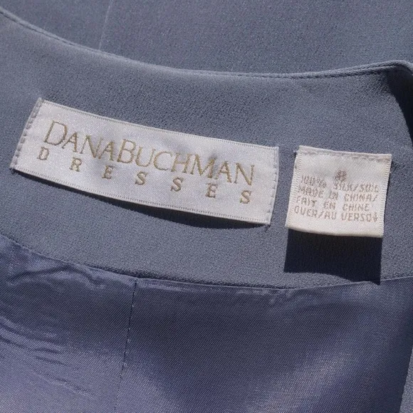 Gorgeous 90s/y2k dove grey silk wrap midi dress