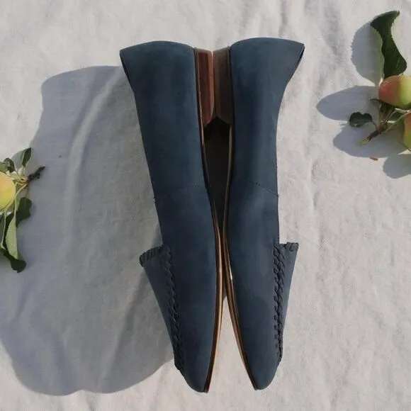 Gorgeous vintage 90s Bass navy blue slides