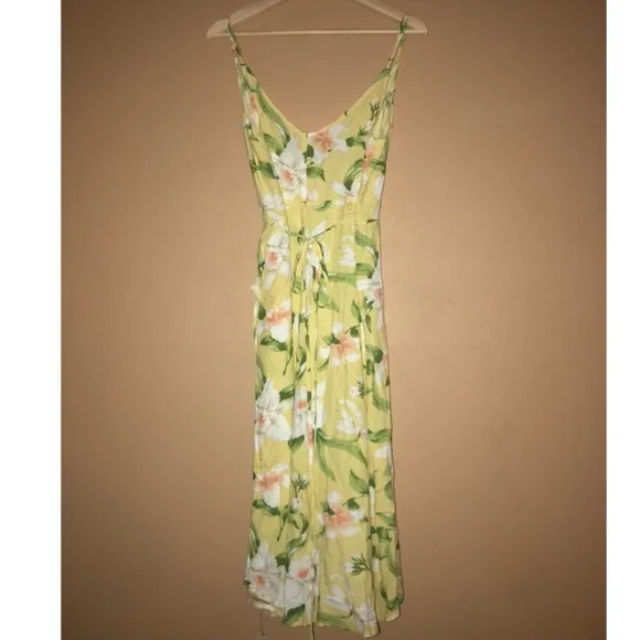 GREAT REFORMATION Anouk Wrap Midi Dress. Perfect Resort Wear.