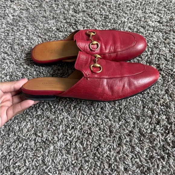 Gucci red leather mules horsebrit