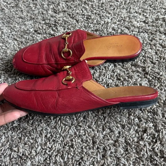 Gucci red leather mules horsebrit
