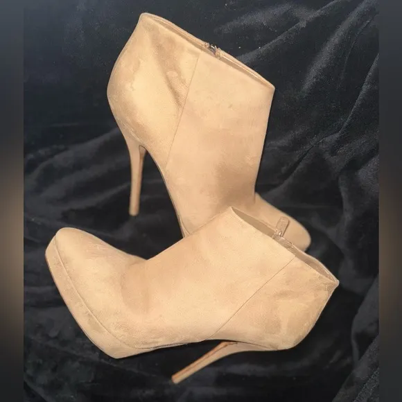 Gucci Suede Striped Boots Women's Size: 39.5