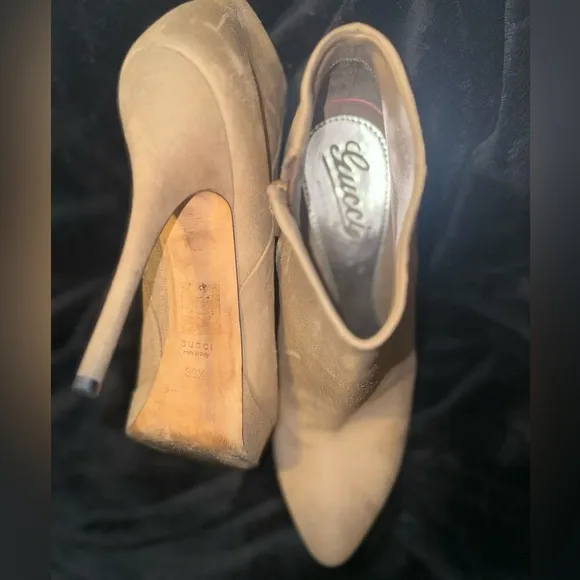 Gucci Suede Striped Boots Women's Size: 39.5