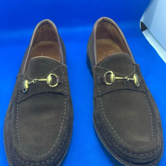 Gucci vintage horseshoe brown suede loafers 5 1/2